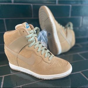 NWOB Nike Dunk Sky Hi